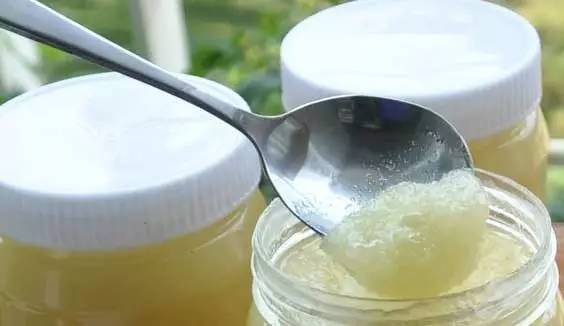 假蜂蜜与真蜂蜜的区别_市场上的蜂蜜有假吗_做蜂蜜柚子茶放了假蜂蜜