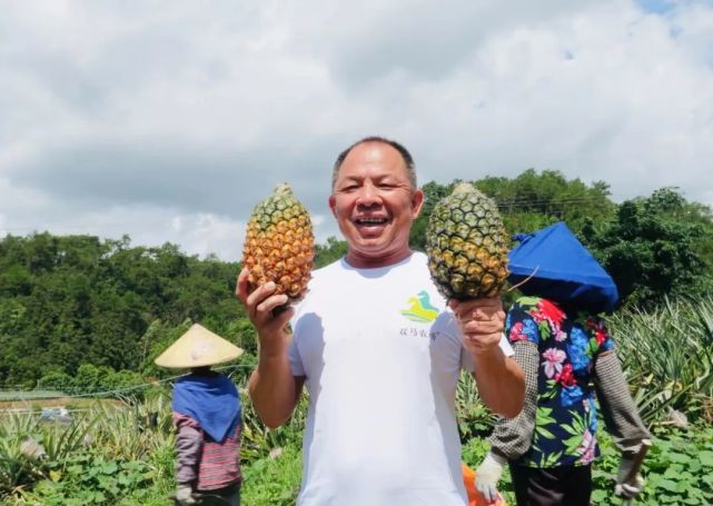 小孩脖子淋巴结肿大多久能消下去_脖子上的草莓几天能消_甲亢脖子肿大怎样能消得快