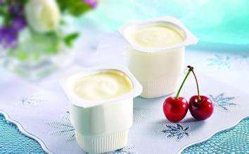 老酸奶和普通酸奶有什么区别_没酸奶机怎么做老酸奶_配方奶粉做老酸奶比例