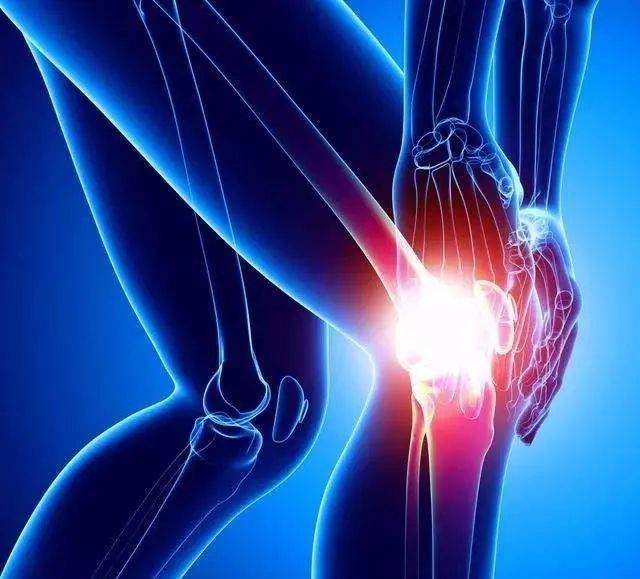 膝盖软胀怎么冶疗_膝盖发软是什么原因_烟气发蓝色是什原因