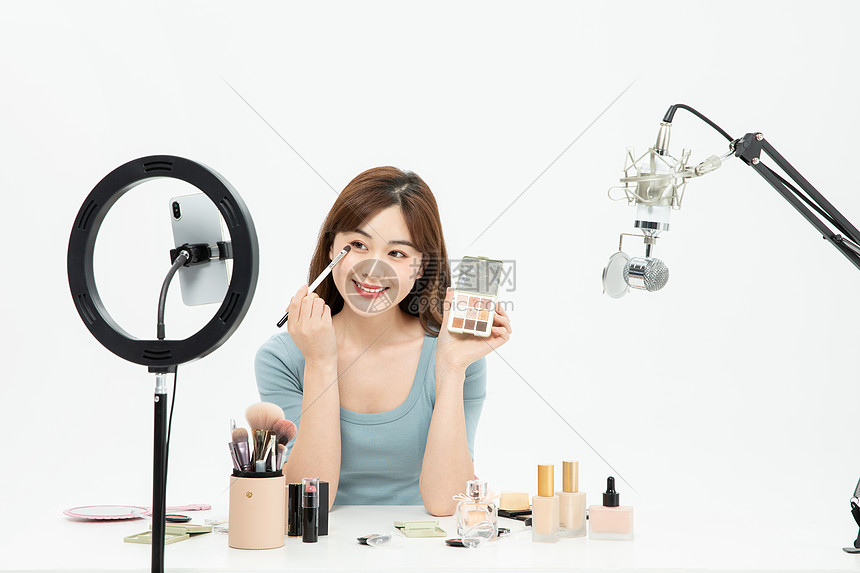 快手刷播放量 刷赞_刷赞软件免费版2013 qq名片刷赞软件_qq手机赞刷赞软件