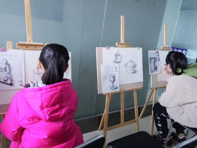 扬州色研彩妆造型形象设计中心_中国儿童中心_中国少年儿童造型艺术培训中心