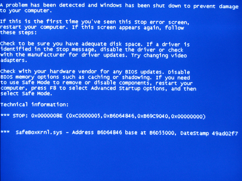 原因蓝屏电脑造成有声音_蓝屏电脑怎么回事_我的电脑为什么会自动重启