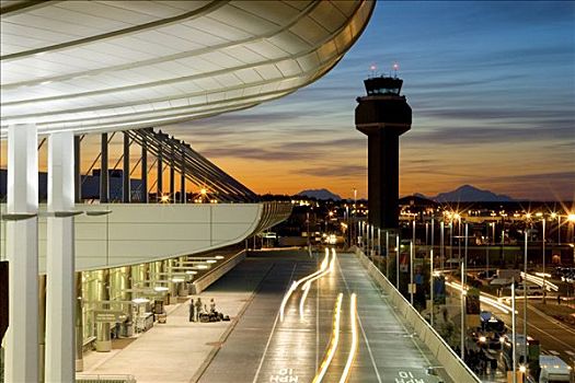 杜勒斯机场_杜勒斯机场攻略 航站楼_杜勒斯机场平面图