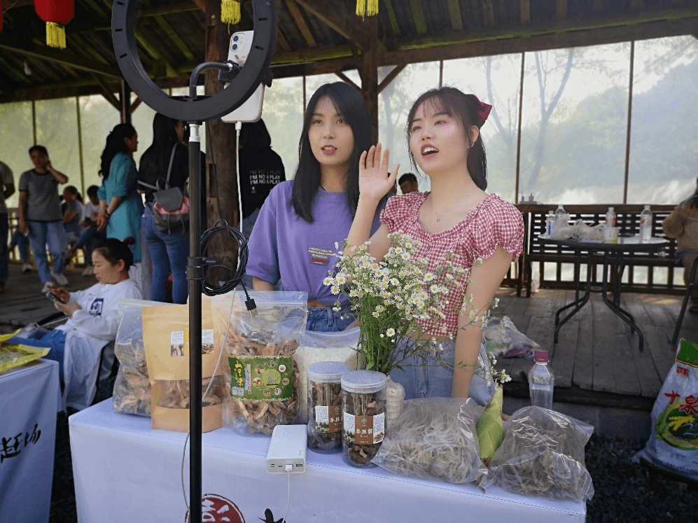 快手粉条买多长时间_快手粉条真能挣钱吗_买快手粉条有用吗