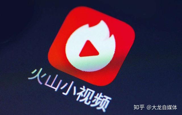 快手怎么拍段子上热门_快手拍段子上热门能赚多少钱_段子热门快手拍上去怎么拍