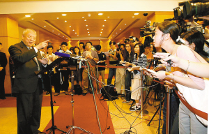 香港人的祖国认同感很高_香港人民对祖国认同感_香港人国家认同感