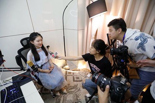 qq空间访客量购买_qq空间买访客量的网址_买qq空间访问量