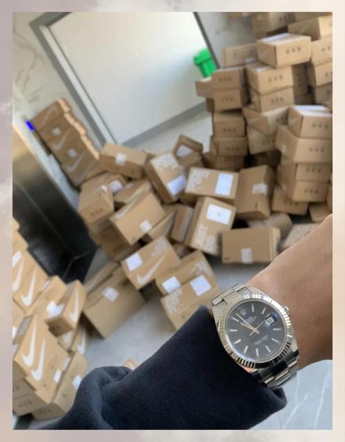 得物电商模式_小红书社区运营_小红书涨粉有钱吗